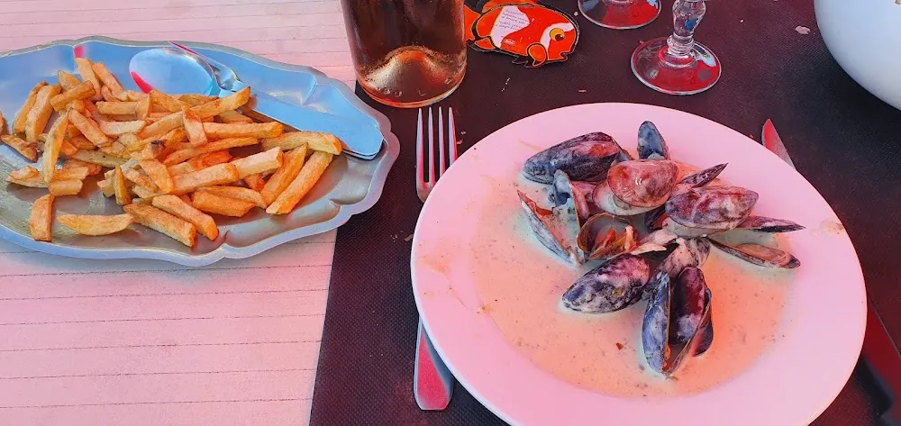 Moules - Frites Fraiches